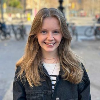 chloe-le-cadre-modeles-de-cv